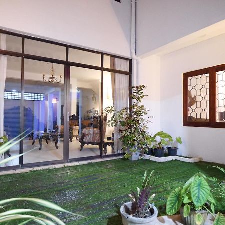 מלון Elegance Oasis, Colombo 3 מראה חיצוני תמונה