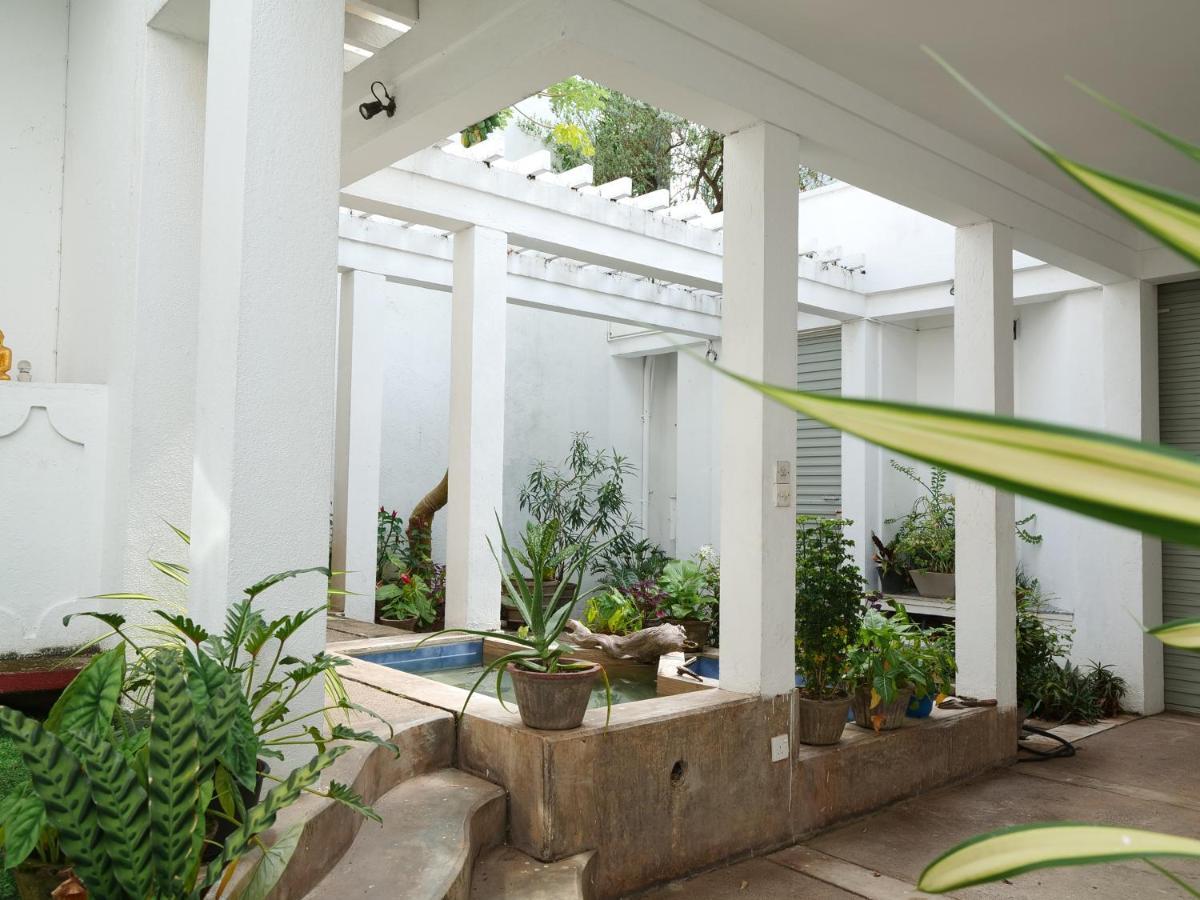 מלון Elegance Oasis, Colombo 3 מראה חיצוני תמונה
